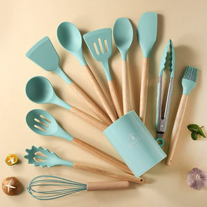 12Pcs/Set Wooden Handle Silicone Kitchen Utensils With Storage Bucket High Temperature Resistant And Non Stick Pot Spatula Spoon